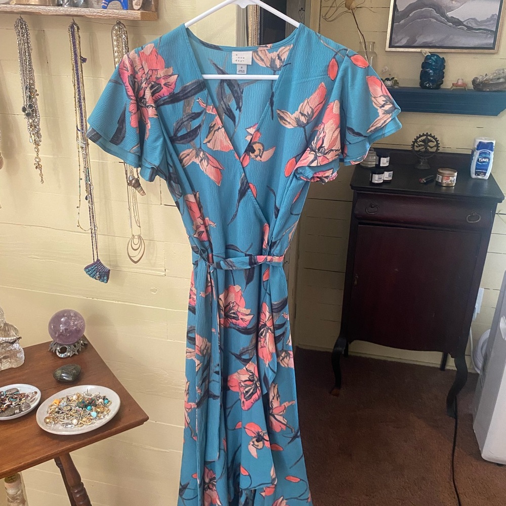 A New Day Blue Pink Flutter Sleeve Maxi Sundress